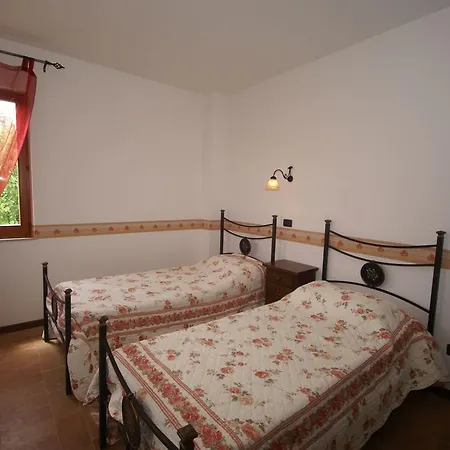 Fattoria Silvia Camelia Lägenhet